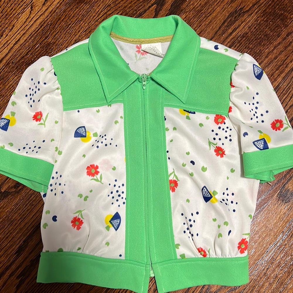 Vintage Collared Zip-Up